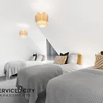 Sca-Arden House 10Min To Nec Sleeps 6 Parks 2 Vans